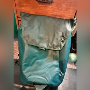 Osprey Transport Backpack